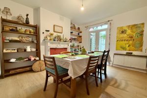 Dining Room- click for photo gallery